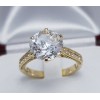Złoty pierścionek Royal Style z dużą 10 mm cyrkonią 